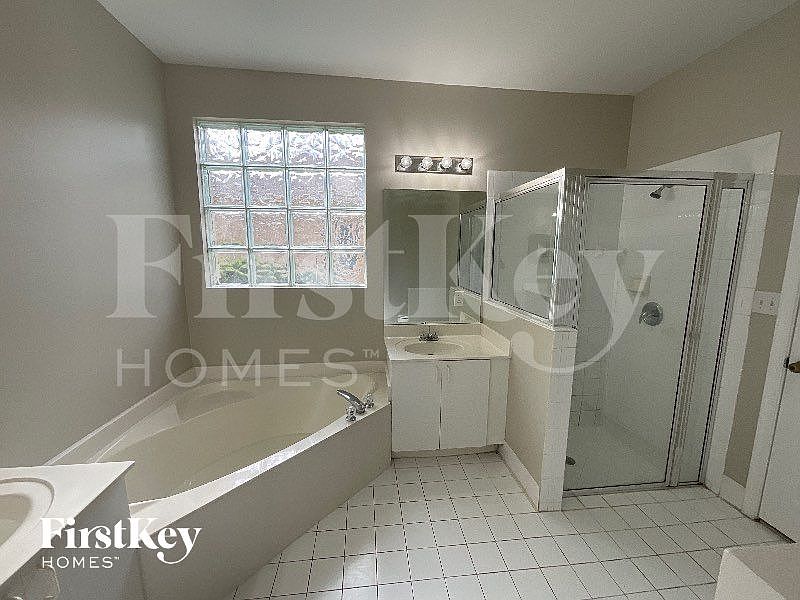 2nd image of 11867 SW 7th St