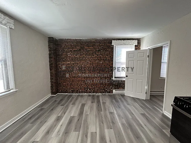 205 Schirmer St #2F — Photo 5