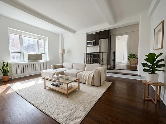 Living room, photo 1