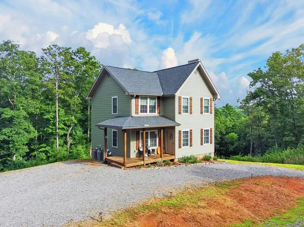 185 Sundown Trl, Ellijay, GA 30540