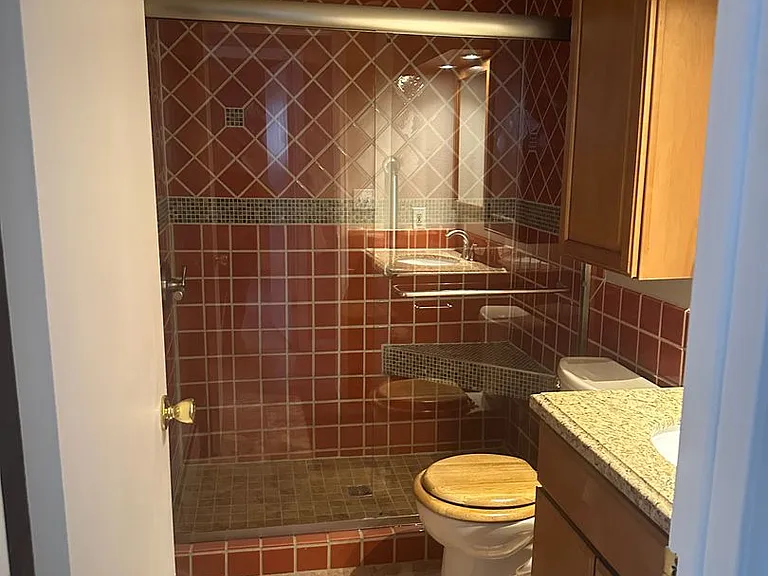 380 Shoshone Ave #A — Photo 12