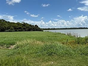 3rd image of 0 Tri City Beach Rd