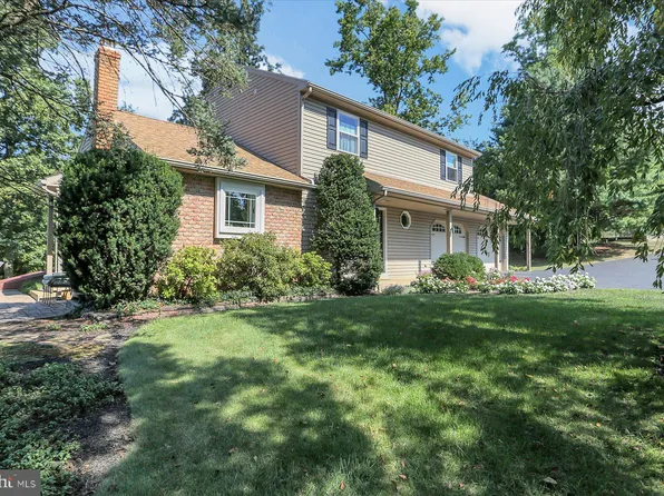 2251 Foxianna Rd, Middletown, PA 17057