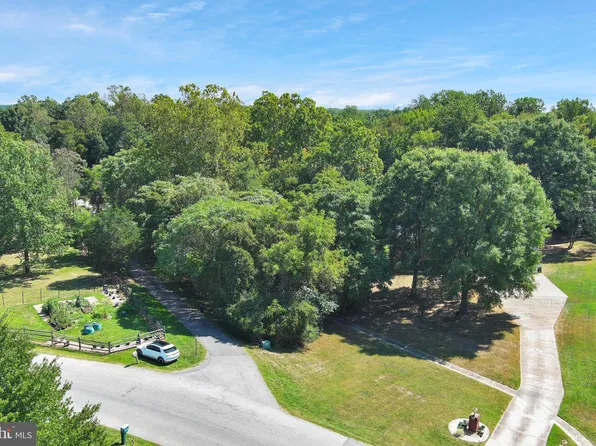 6711 Burch Hill Rd, Brandywine, MD 20613