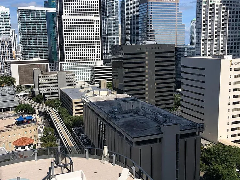 1000 Brickell Plz #2109 — Photo 16