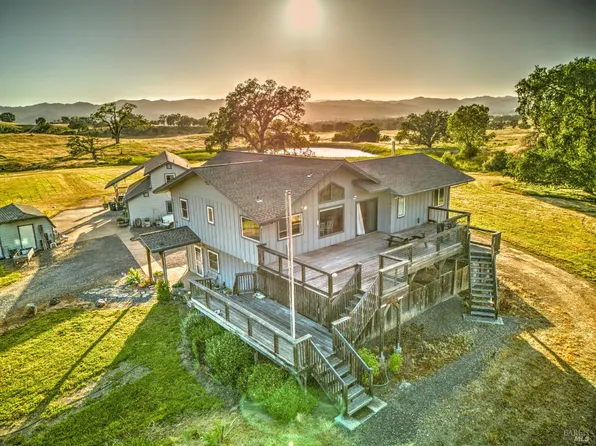 Burris Lane, Potter Valley, CA 95469