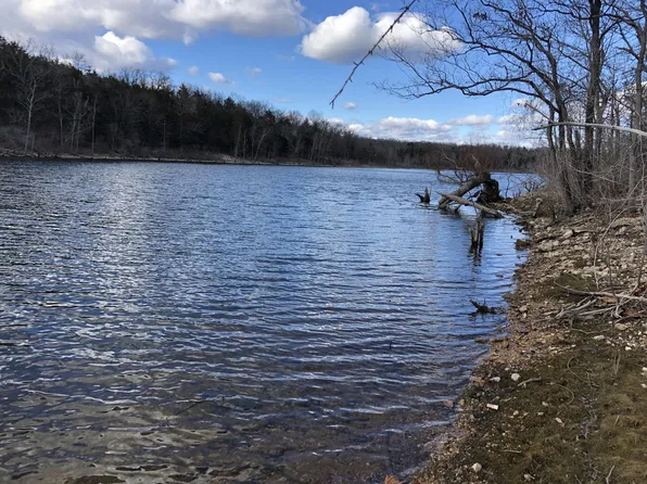 000 Hobbs Hollow Road, Shell Knob, MO 65747