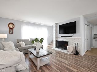 1129 E 1st St, Tustin, CA 92780