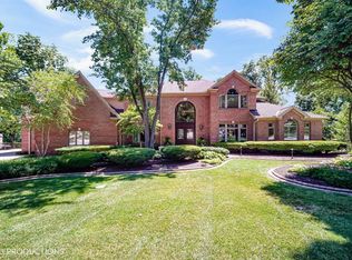 476 Wexford Rd, Valparaiso, IN 46385