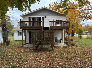 977 Kettle Lake Rd NE, Kalkaska, MI 49646