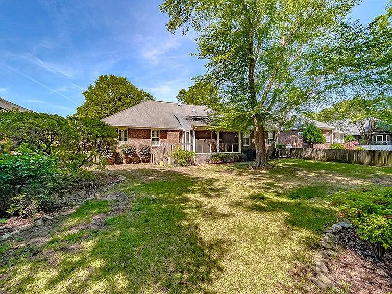 1265 Cutleaf Dr — Photo 34