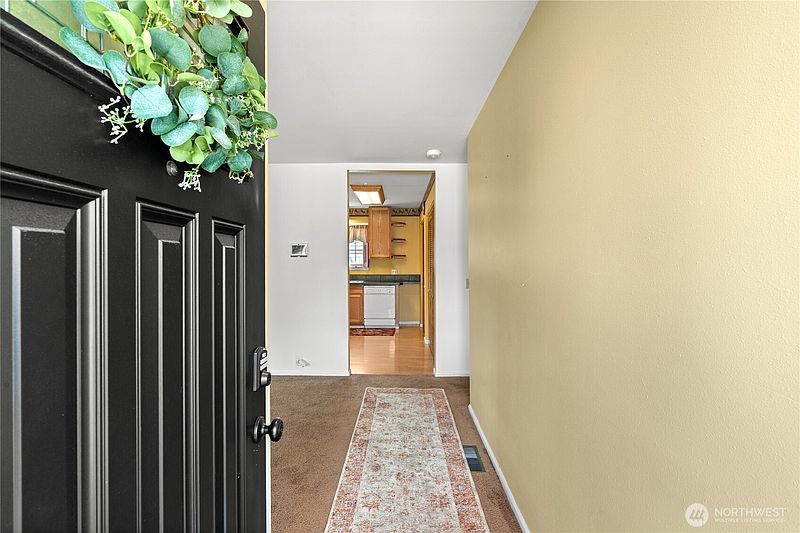 2nd image of 710 Perry Avenue
