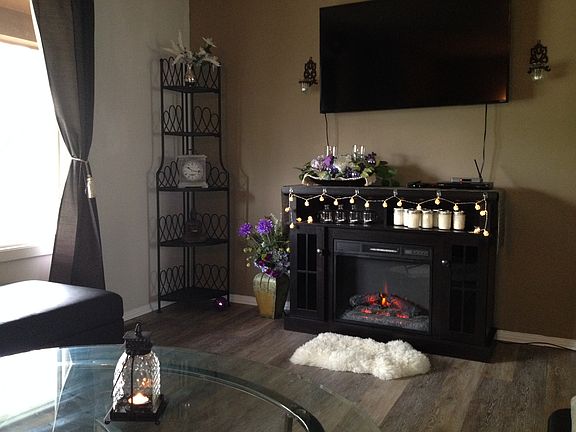 Upstairs Fireplace Electric