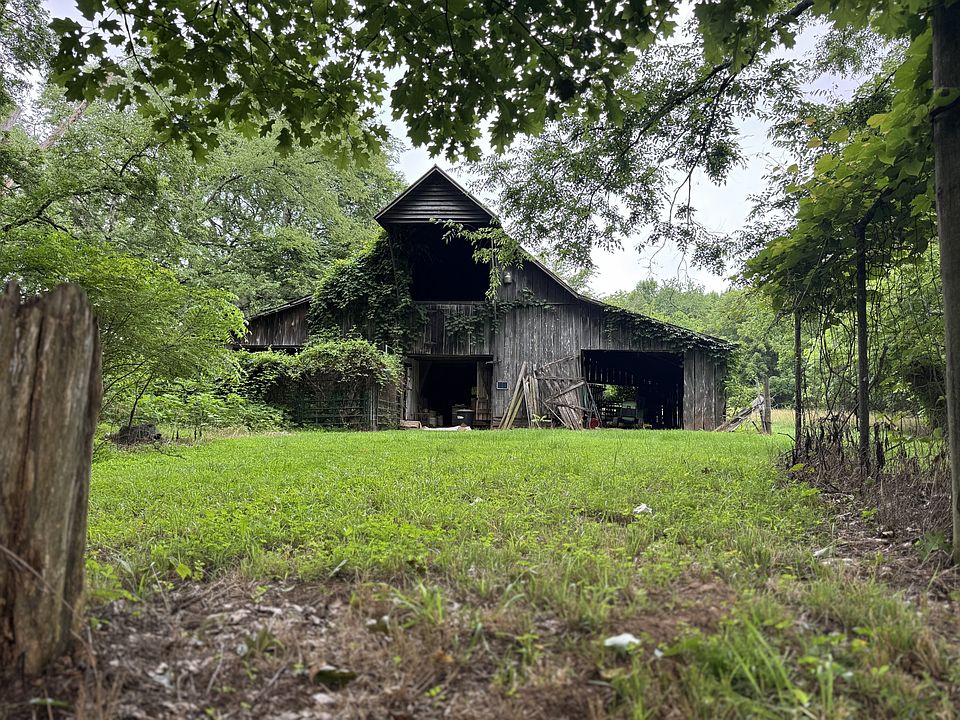 2nd image of 6074 Almaville Rd