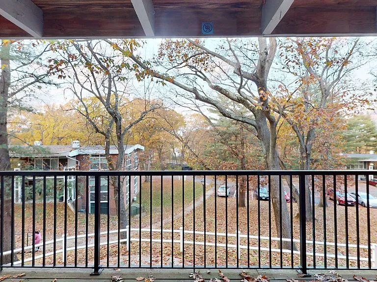 The Commons at Windsor Gardens — Photo 202