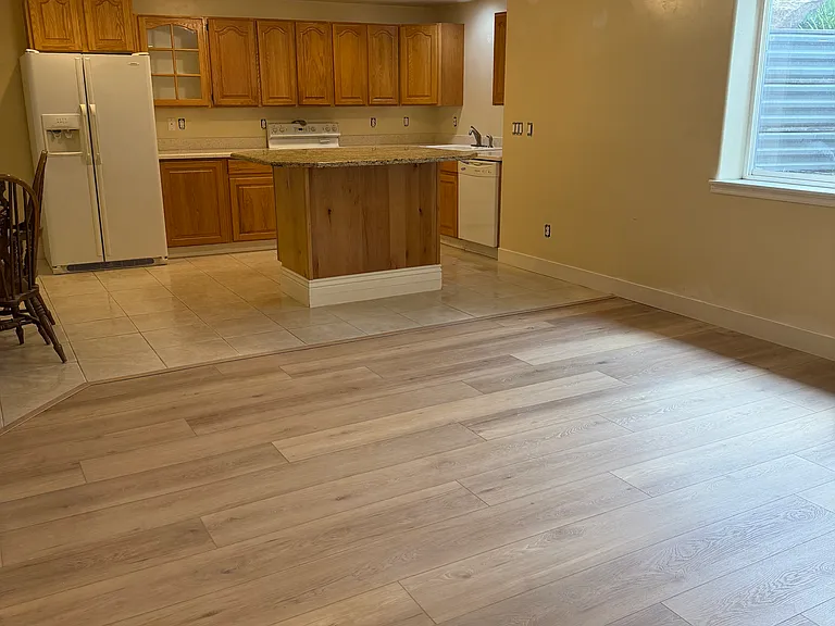 276 N 1200 E — Photo 2