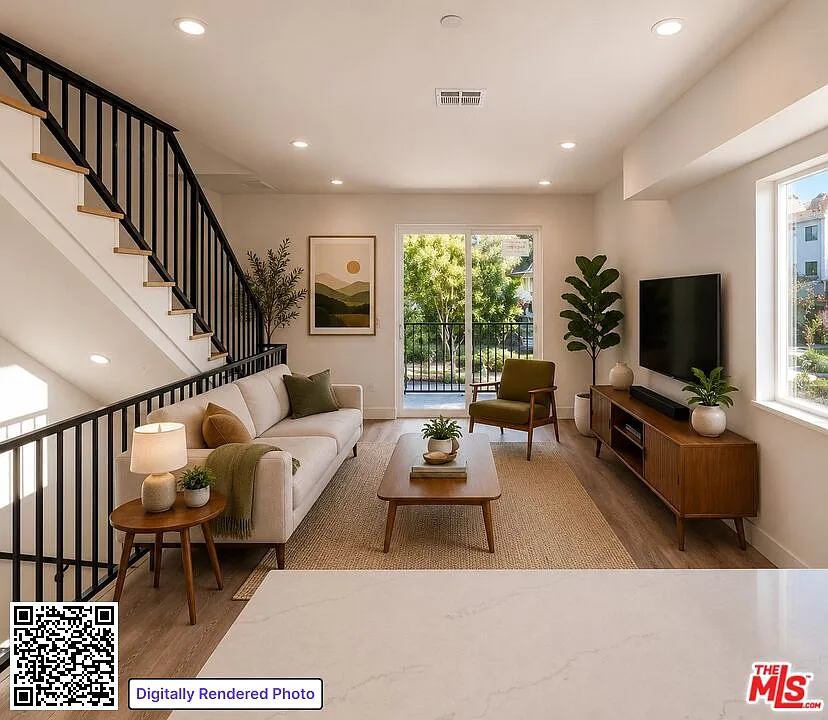 4 bed, 4.0 bath, 1659 sqft, $5,100 — Photo 1
