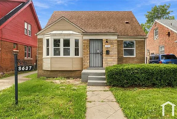 3 bed, 1000 sqft, $1,500 — Photo 2