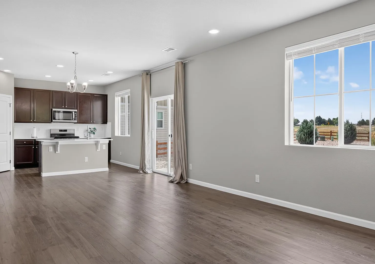 Newer 3BD/3BA Home w/ Quartz Island, Fenced Yard & High Ceilings — Photo 3