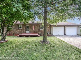 345 N Duncan St, Hartford, IA 50118