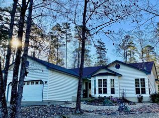 11 Antigua Ln, Hot Springs Village, AR 71909