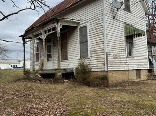 206 S Main St, West Salem, IL 62476