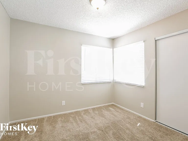 2699 Moortown St — Photo 12