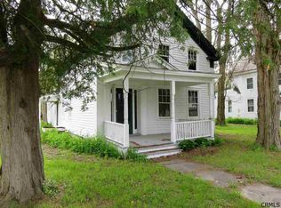 12 N Park St, Cambridge, NY 12816