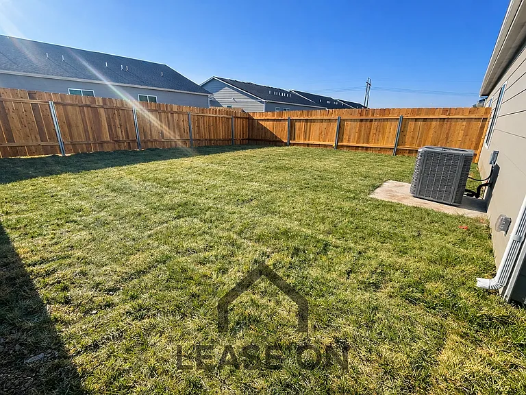 3839 S Bluelake Ct — Photo 18