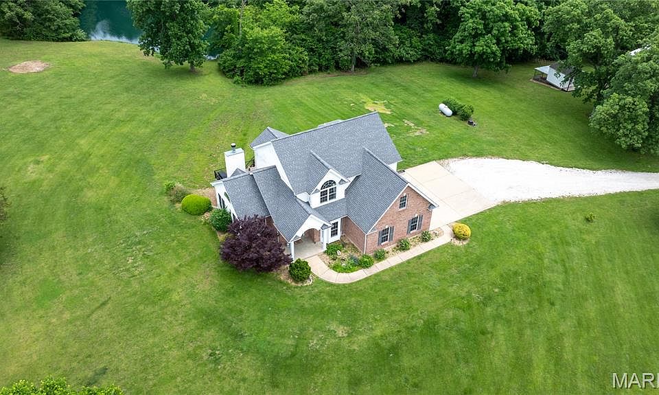 1st image of 9 Buelah Dr