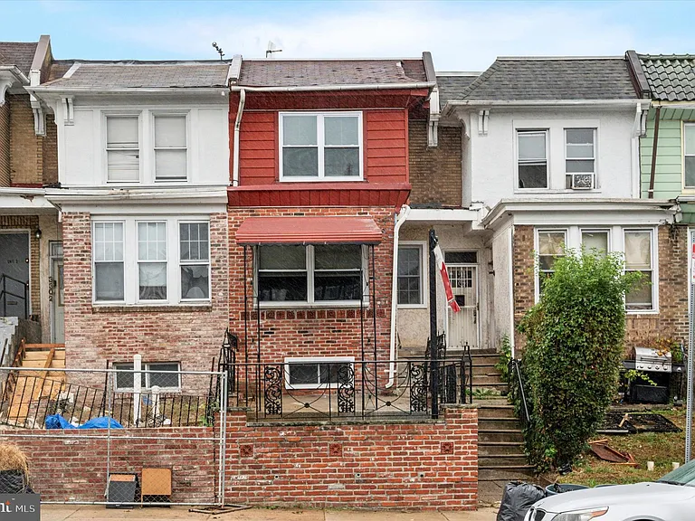 3304 W Allegheny Ave — Photo 24