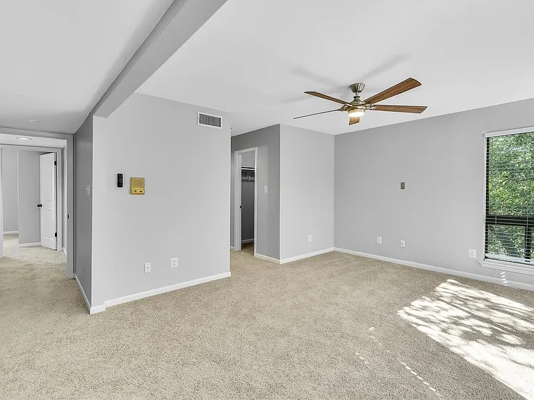 2918 Ranch Road 620 N #C118 — Photo 18