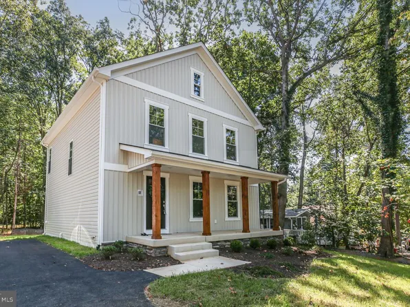 4 Jefferson St, Fredericksburg, VA 22405