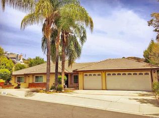 1028 N Horseshoe Bnd, Walnut, CA 91789
