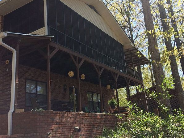 922 County Road 3926