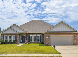6694 Sugarcane Cir, Ocean Springs, MS 39564