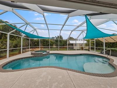 825 Sea Urchin Cir, Fort Myers, FL, 33913