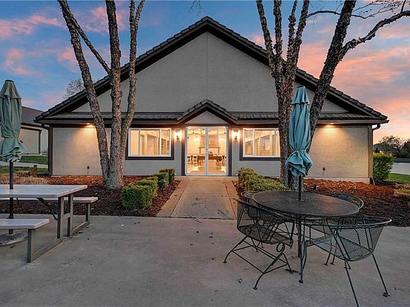 3rd image of 24607 NE Colbern Rd