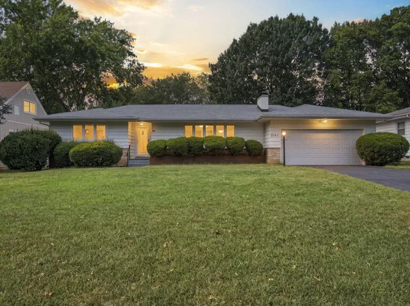 2141 S Luster Avenue, Springfield, MO 65804