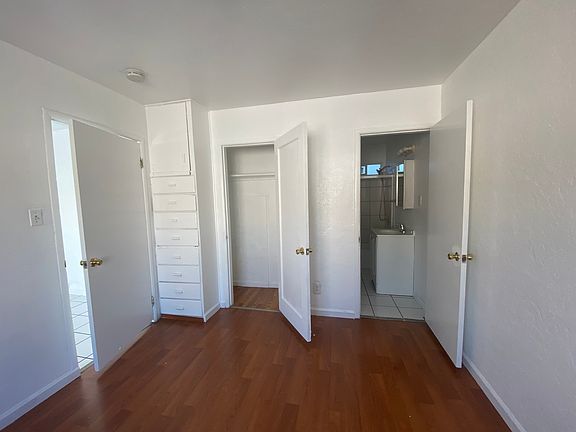 Master bedroom's closet and bathroom