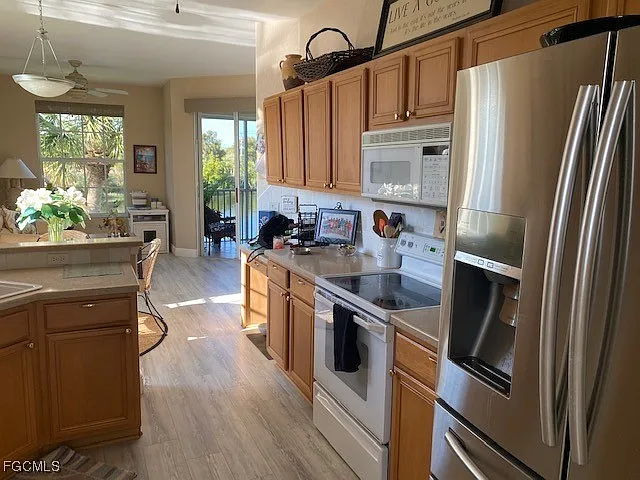 11271 Tamarind Cay Ln #1608 — Photo 9