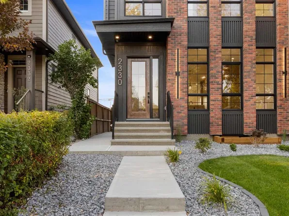 2330 S 54th Ave SW, Calgary, AB T3E 1M1