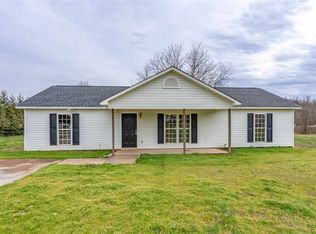 170 Dillard Rd, Duncan, SC 29334