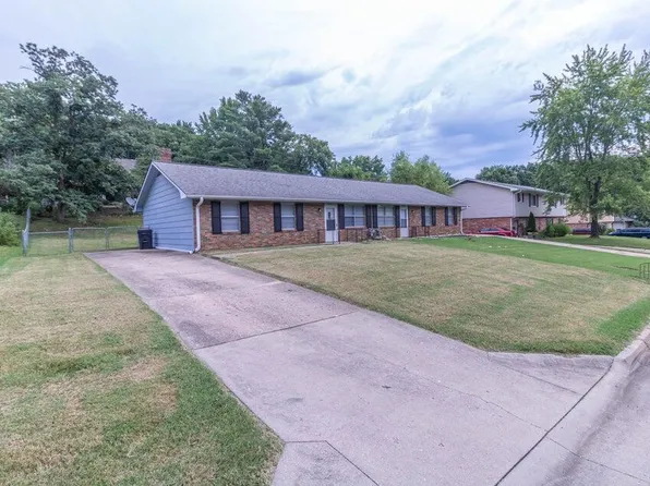 1713-1715 Stanford Dr, Columbia, MO 65203