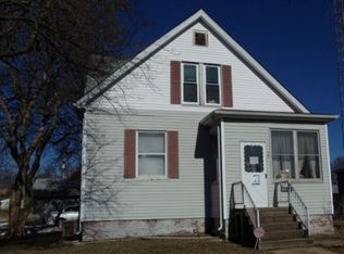 32 N Indiana Ave, Belleville, IL 62221