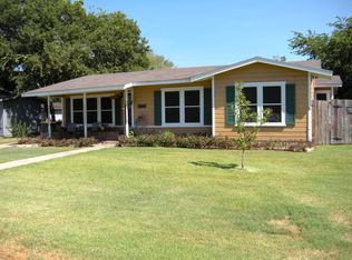 3606 Avondale St, Victoria, TX 77901