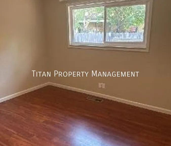 7225 Camel Rock Way — Photo 14