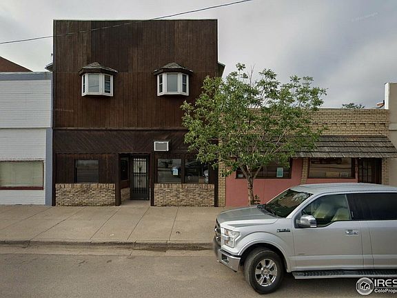 2nd image of 212 1st St
