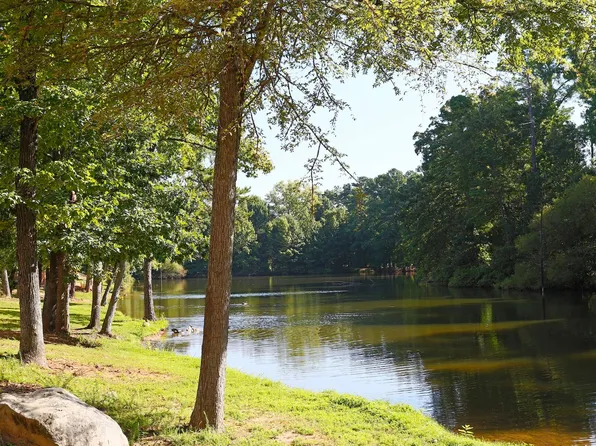 Lakeview Apartments, 315 Flint Hill Rd #333-304, Fort Mill, SC 29715