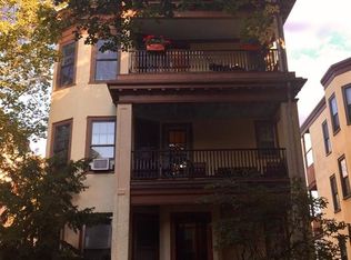 125 Browne St #3F, Brookline, MA 02446